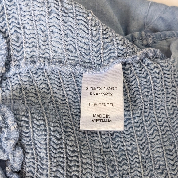 Story On Women's Blue Ruched Puff Sleeve Cropped Blouse - Picture 6 of 8